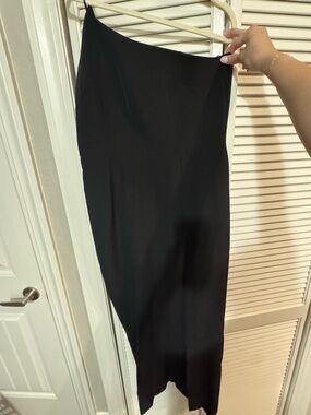 One-Shoulder Black Dress - Women